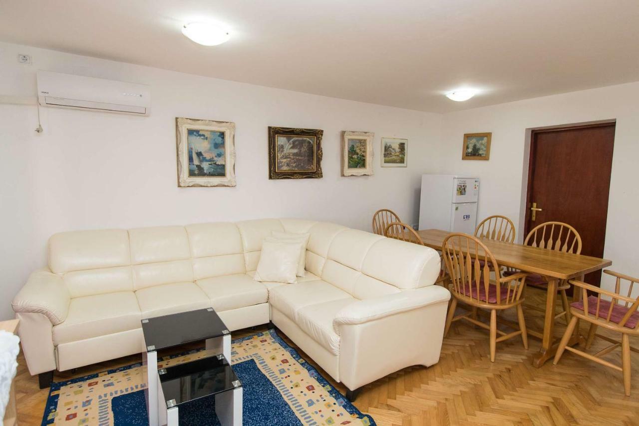 Apartman Ivan Dramalj Luaran gambar